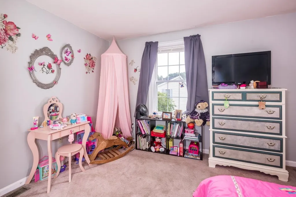 15 North Intervale Street Nashua NH 03064