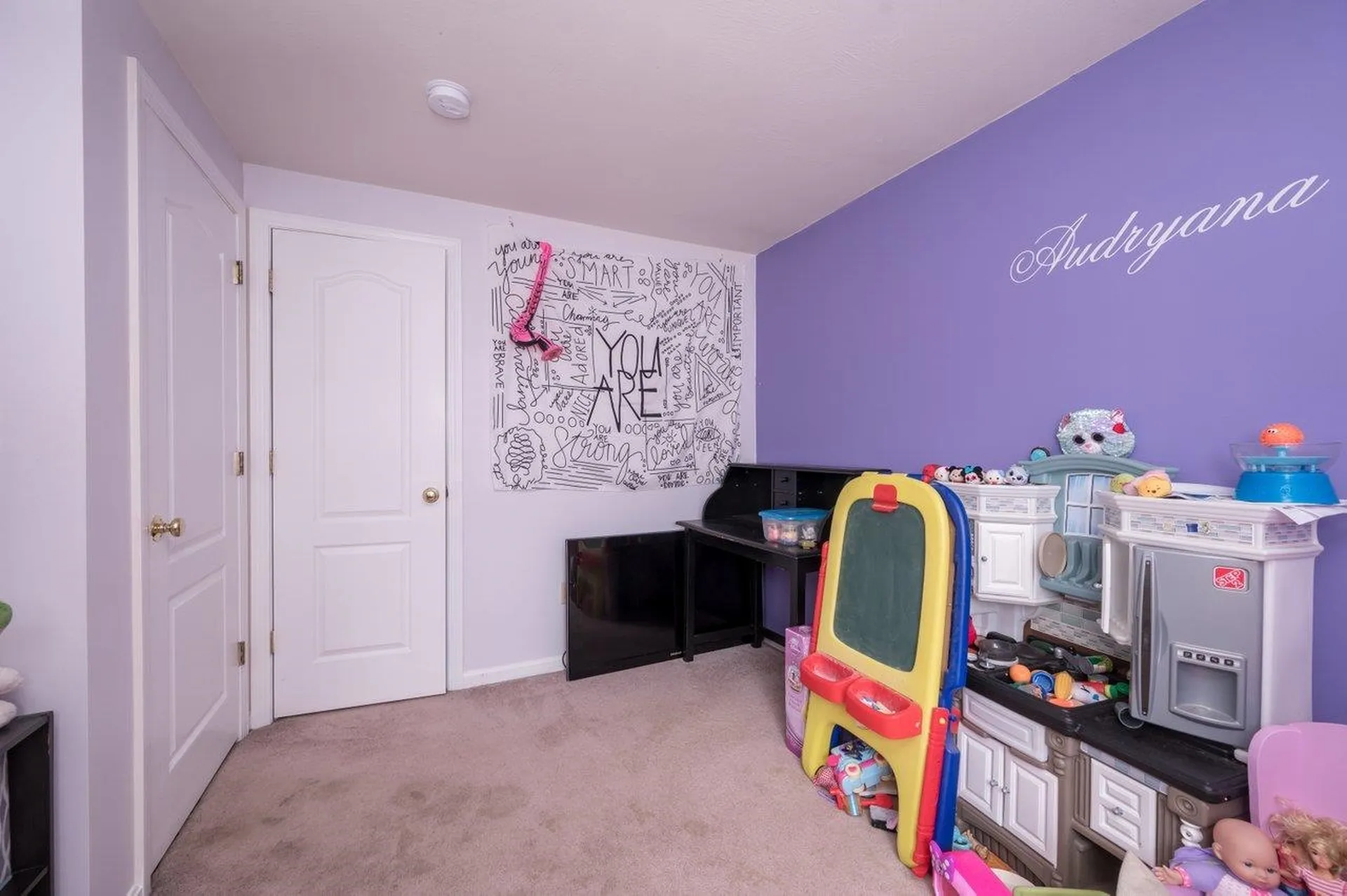 15 North Intervale Street Nashua NH 03064