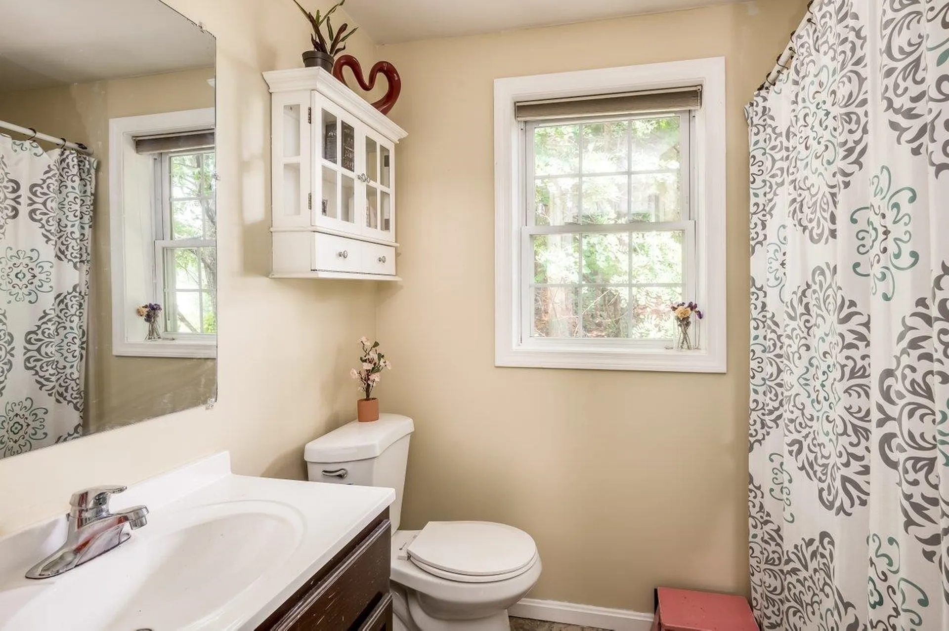 15 North Intervale Street Nashua NH 03064