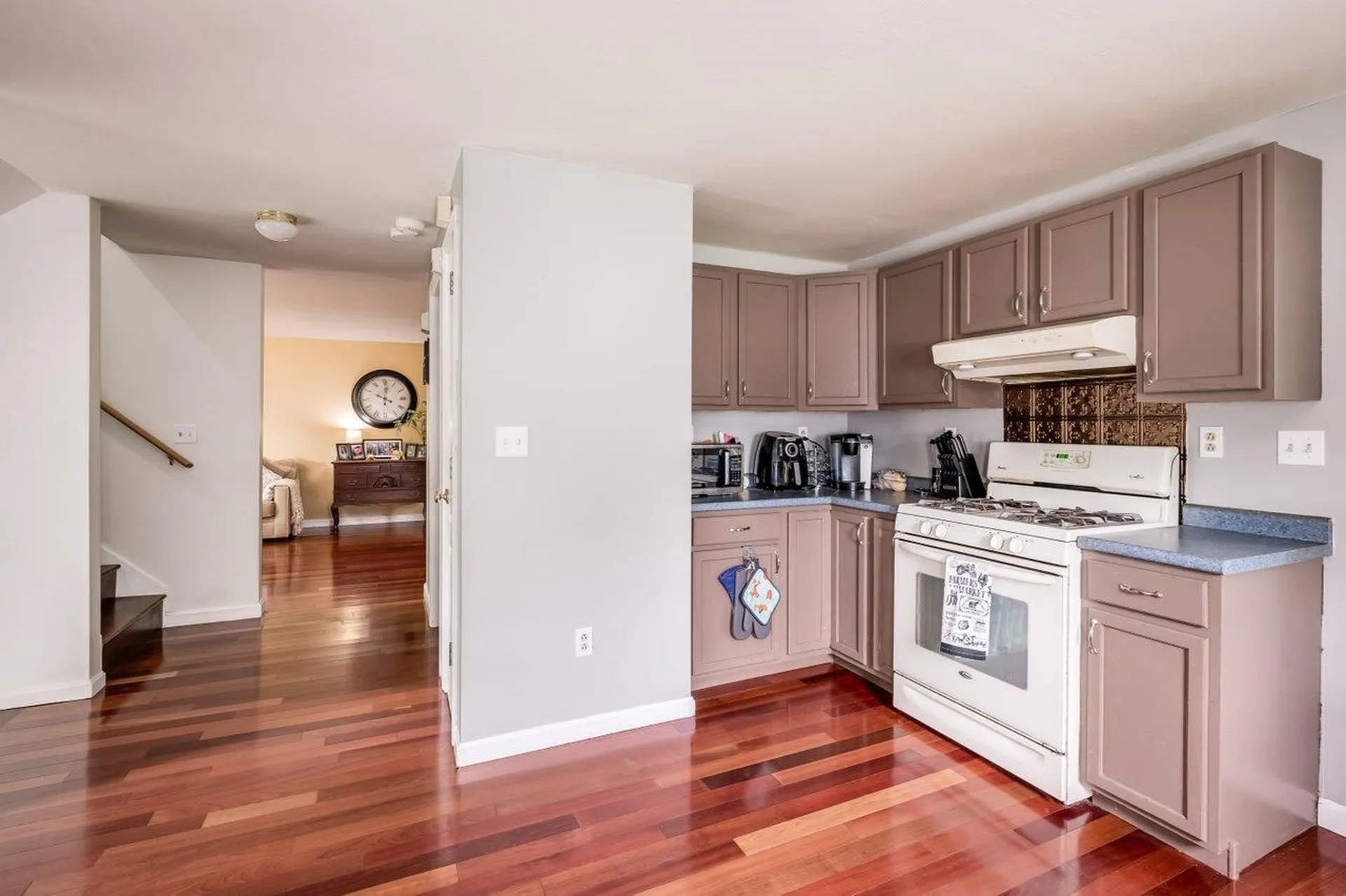 15 North Intervale Street Nashua NH 03064