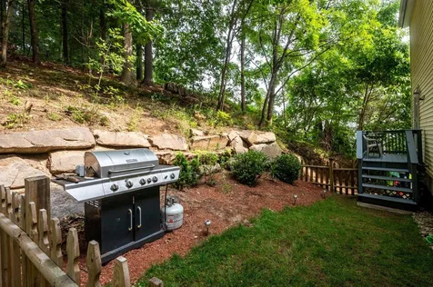 15 North Intervale Street Nashua NH 03064