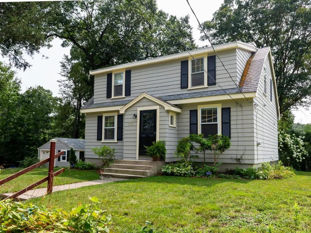 119 Forrest Street Plaistow NH 03865