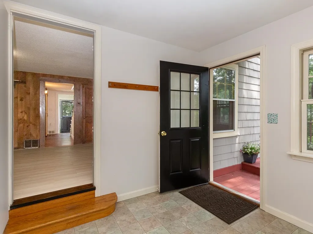 119 Forrest Street Plaistow NH 03865