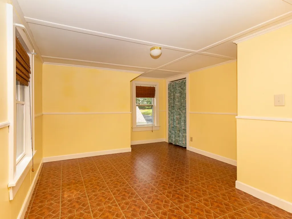 119 Forrest Street Plaistow NH 03865