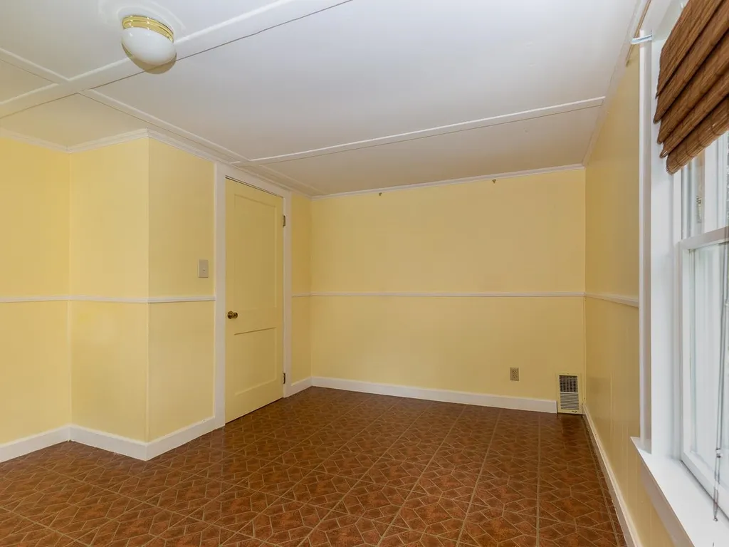 119 Forrest Street Plaistow NH 03865