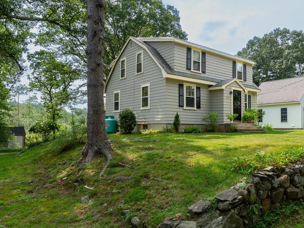 119 Forrest Street Plaistow NH 03865