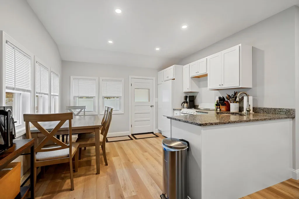 8 Drew Street Concord NH 03301