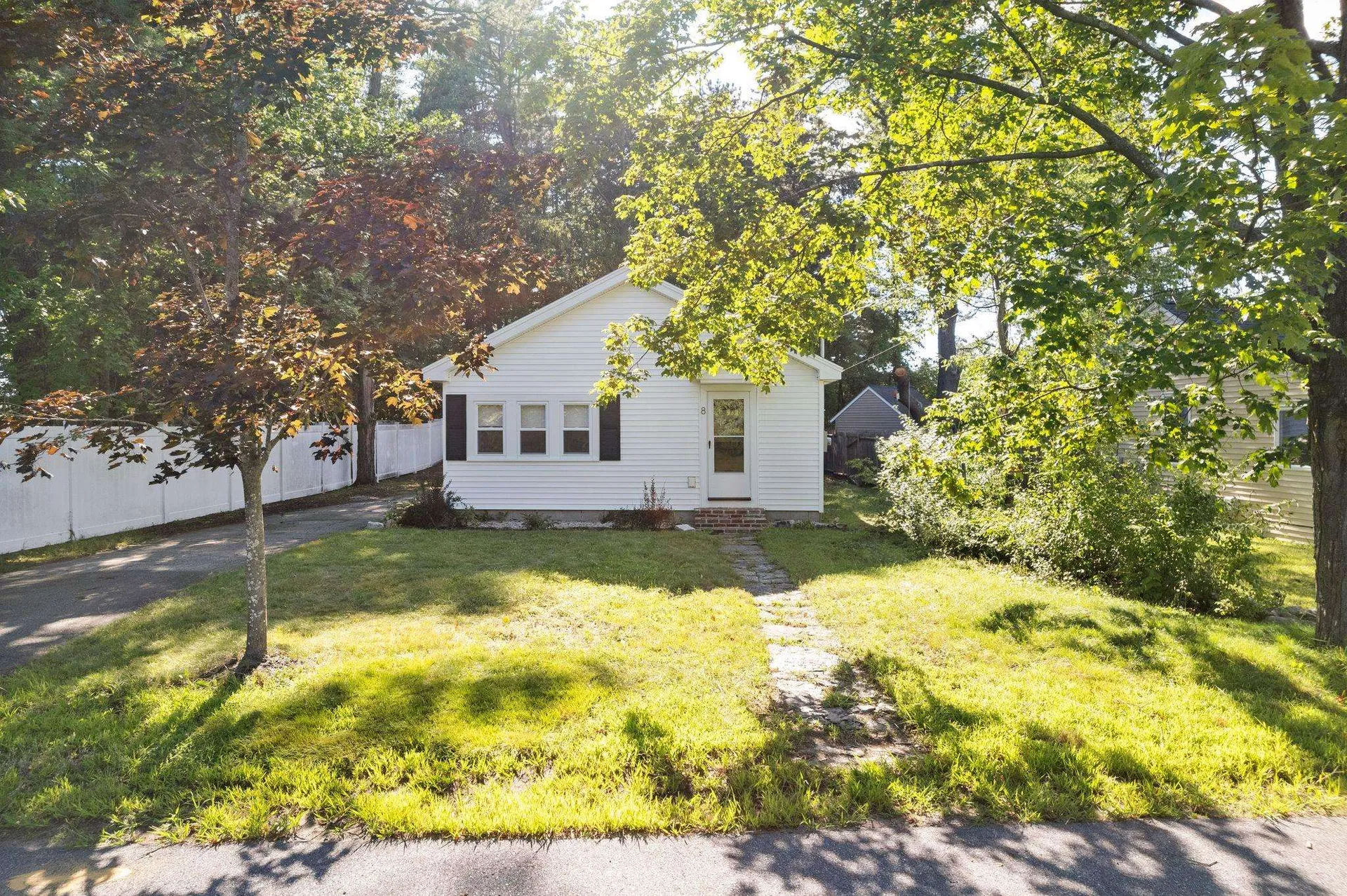 8 Drew Street Concord NH 03301