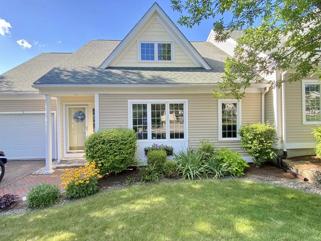 5 Emily Circle Meredith NH 03253