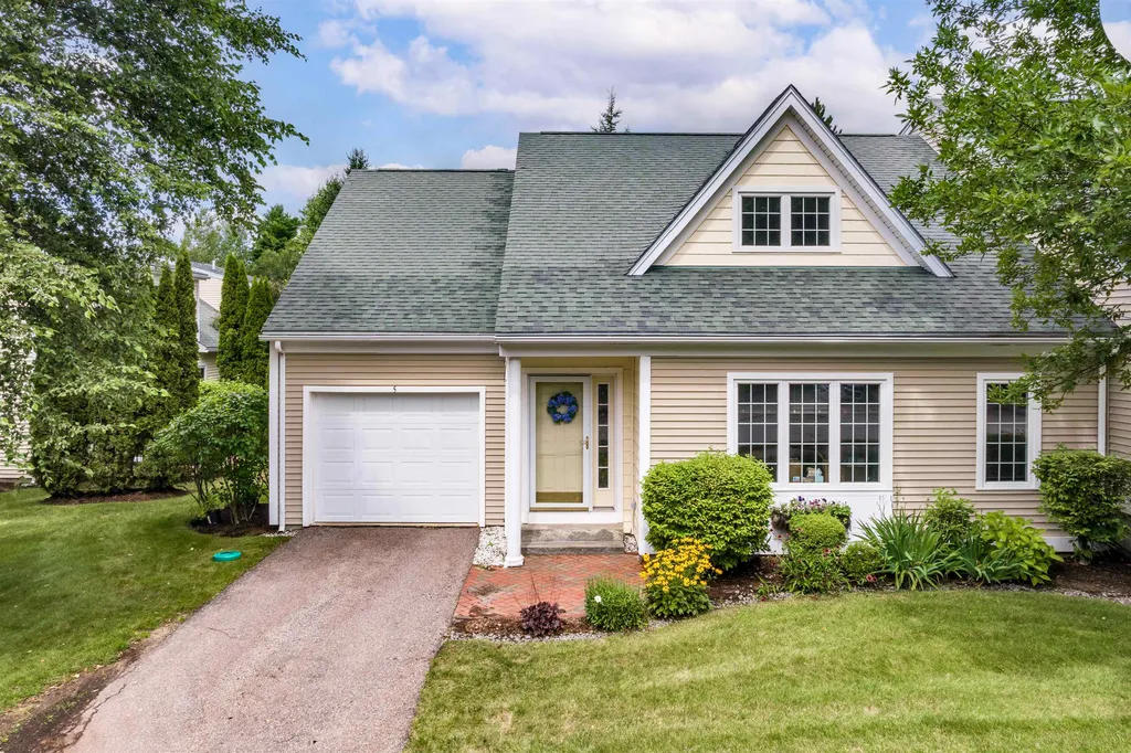 5 Emily Circle Meredith NH 03253