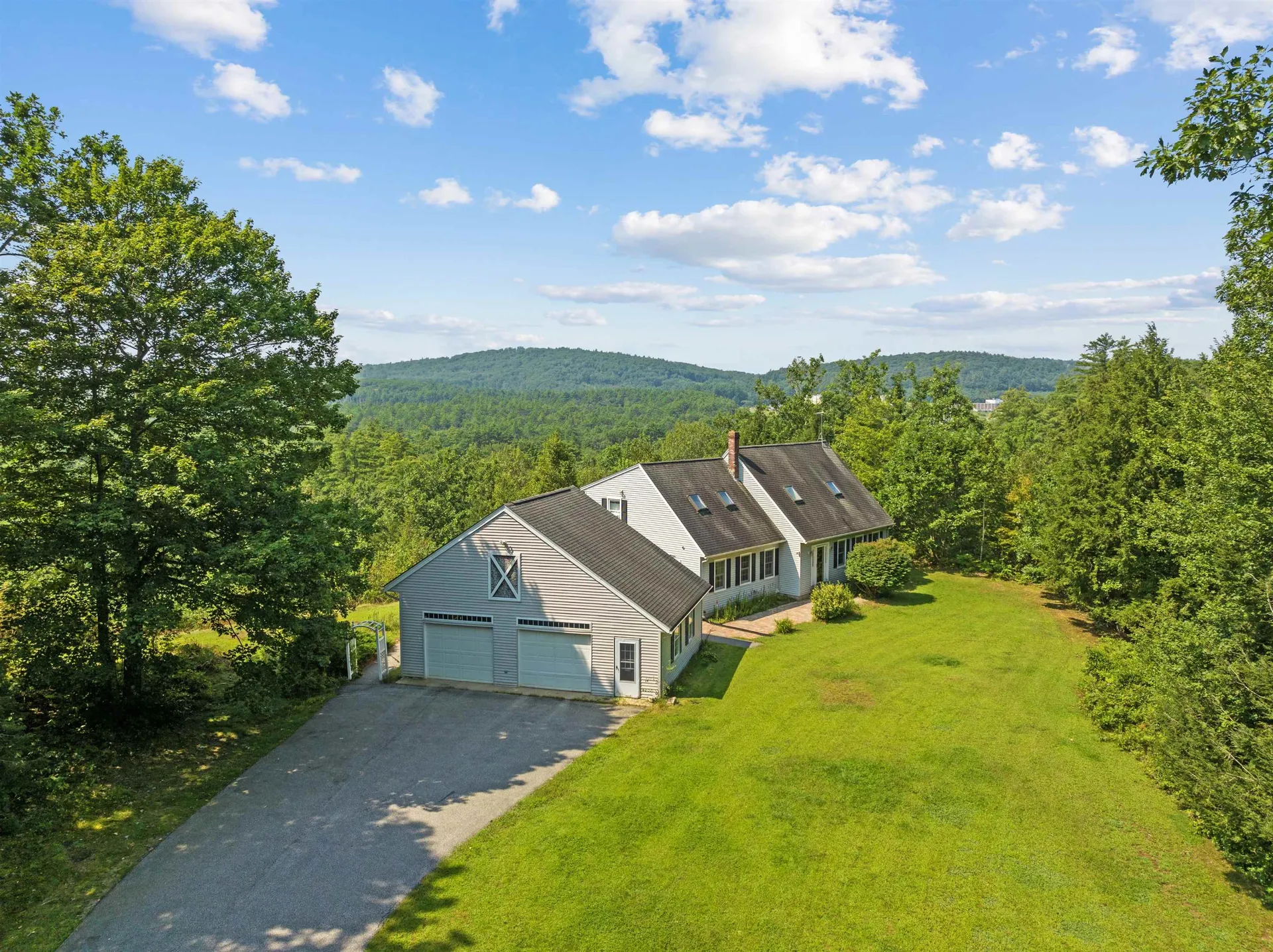 303 Intervale Road Canterbury NH 03224