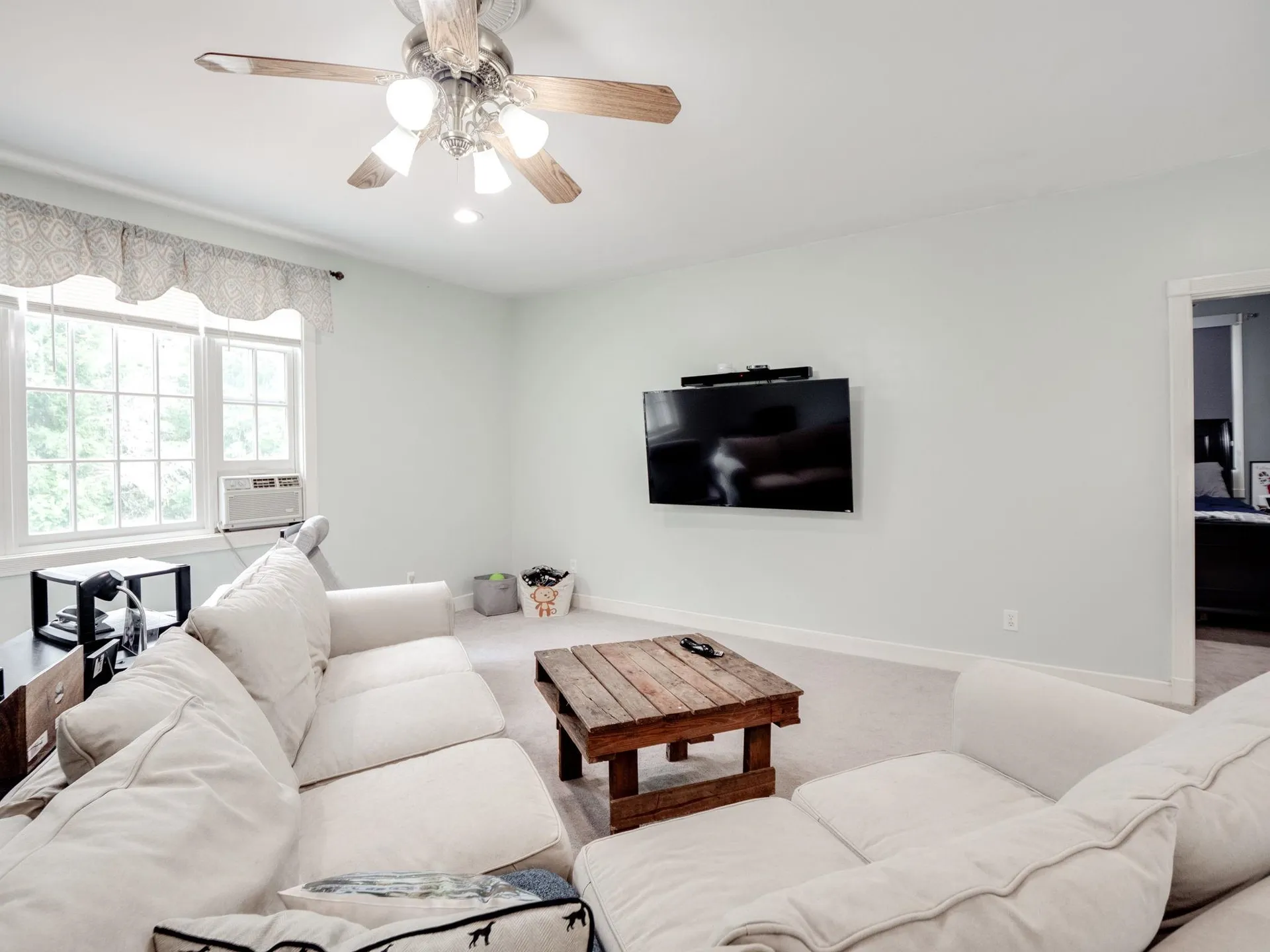 167 Berry Farms Road Alexandria NH 03222