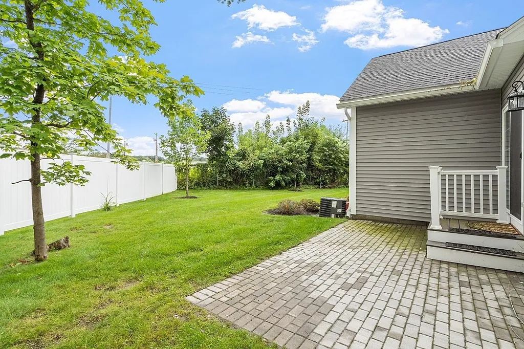 18 Chianti Drive Salem NH 03079