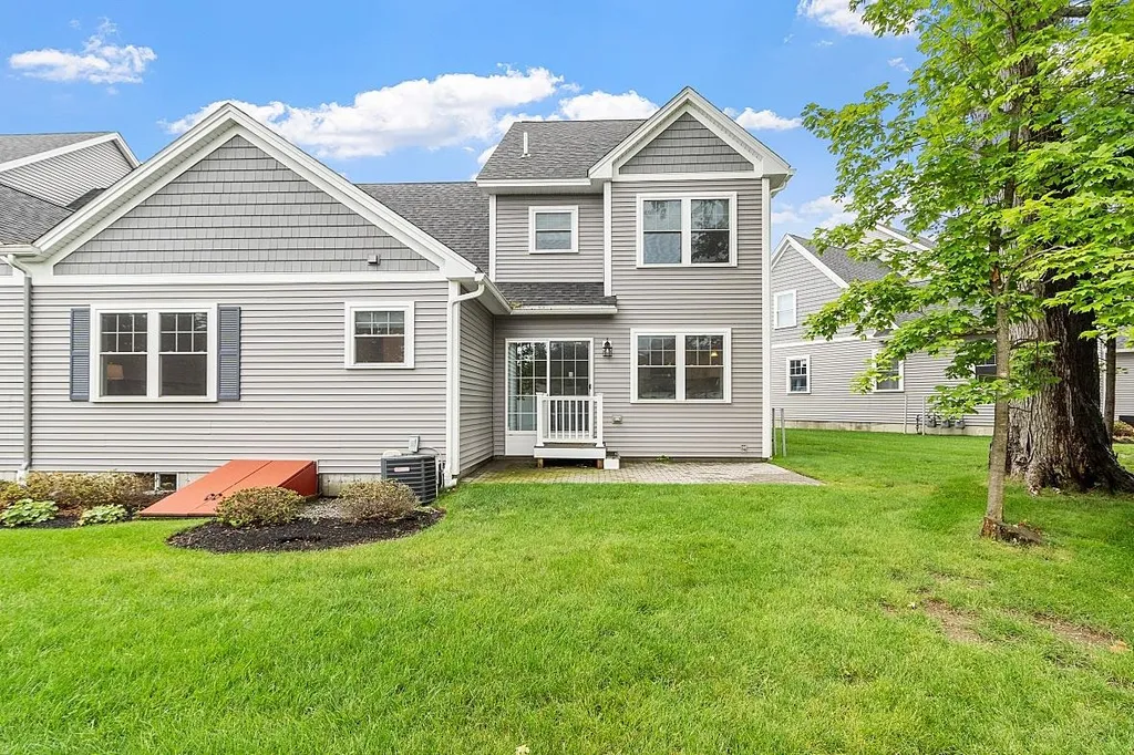 18 Chianti Drive Salem NH 03079