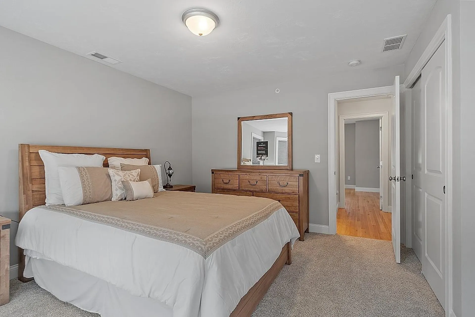 18 Chianti Drive Salem NH 03079
