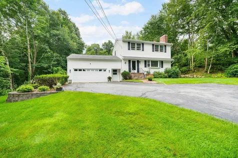 8 Linwood Way Bedford NH 03110-5126