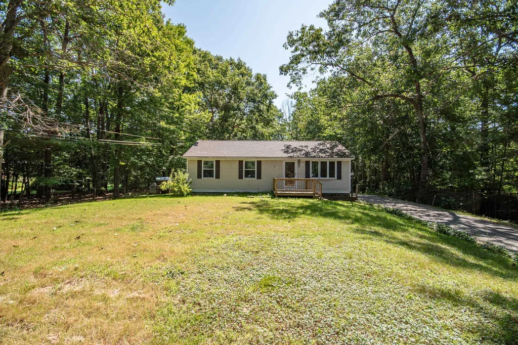 12 Mandela Drive Rochester NH 03868
