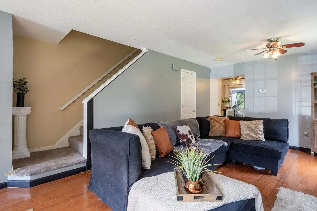 41 Woodland Green Estate Rochester NH 03868