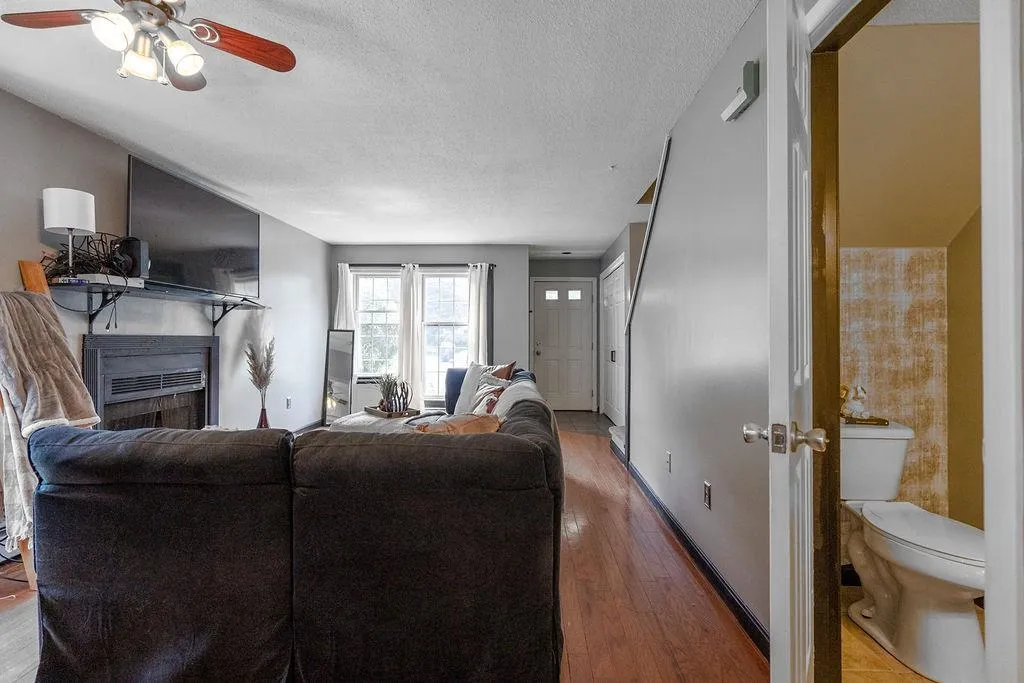 41 Woodland Green Estate Rochester NH 03868