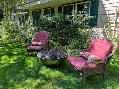 131 Old Stage Road Brookfield VT 05036