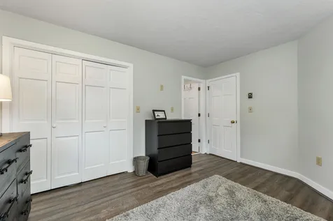 21 Golf View Laconia NH 03246