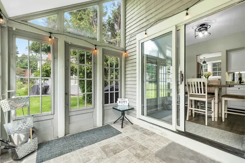 21 Golf View Laconia NH 03246