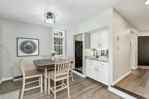 21 Golf View Laconia NH 03246