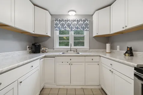 108 Cherry Valley Road Gilford NH 03249