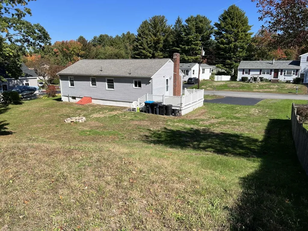 29 Henderson Circle Salem NH 03079