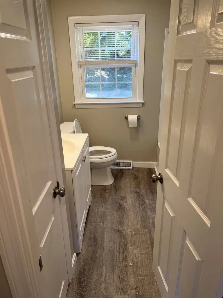 29 Henderson Circle Salem NH 03079