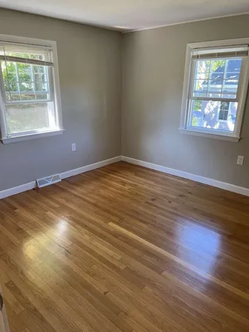 29 Henderson Circle Salem NH 03079