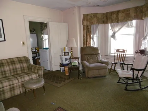 292 Grove Street Manchester NH 03103