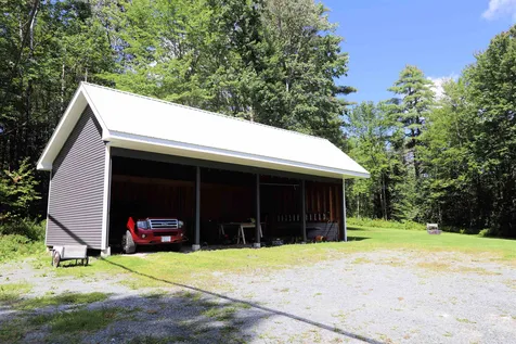 6995 Vt Route 18 Waterford VT 05819