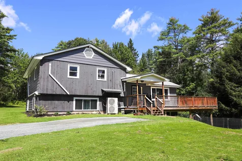 6995 Vt Route 18 Waterford VT 05819