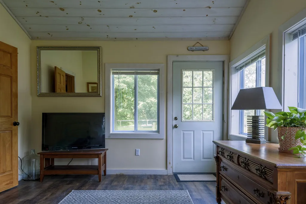 388 Sleepy Hollow Lane Ferrisburgh VT 05456