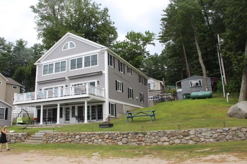 56 East Side Drive Alton NH 03810