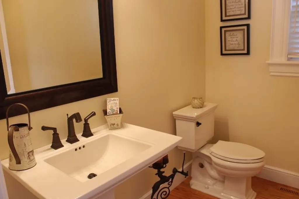 56 East Side Drive Alton NH 03810
