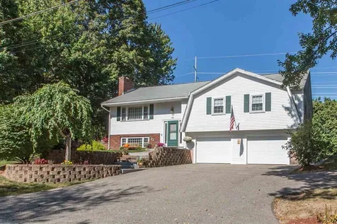 42 Barkland Drive Derry NH 03038