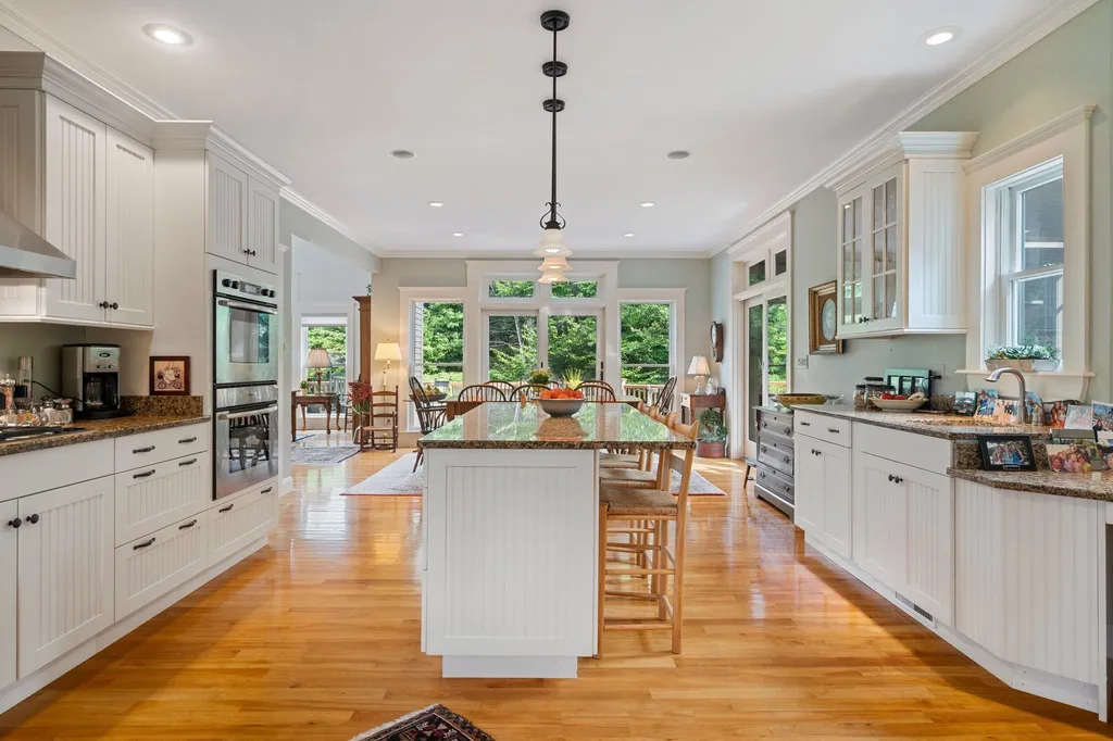 45 Snow Lane New London NH 03257
