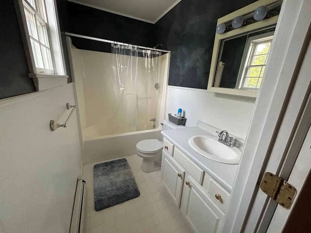 14 Hamel Farm Drive Newmarket NH 03857-2190