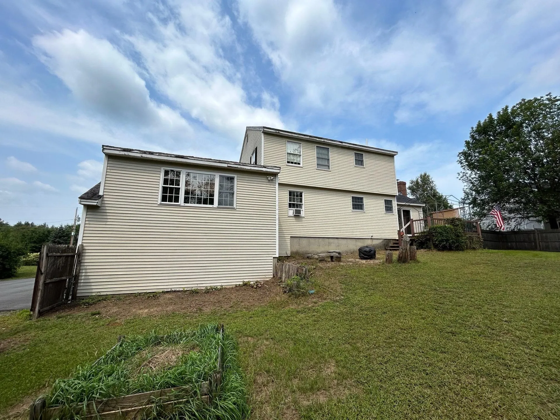 14 Hamel Farm Drive Newmarket NH 03857-2190