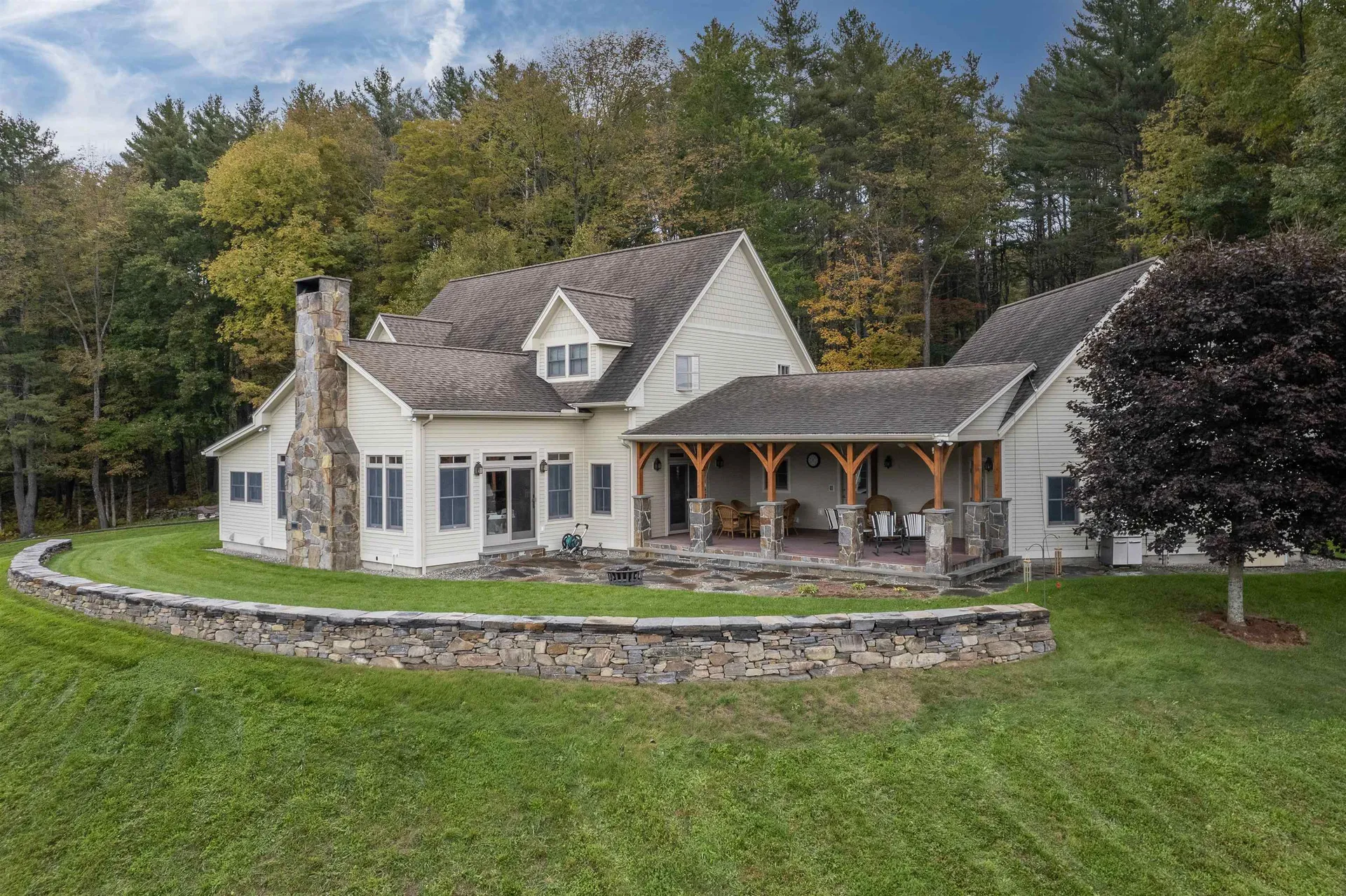 587 College Hill Road Woodstock VT 05091