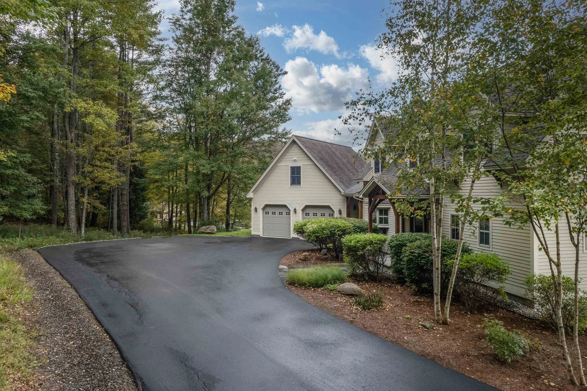 587 College Hill Road Woodstock VT 05091