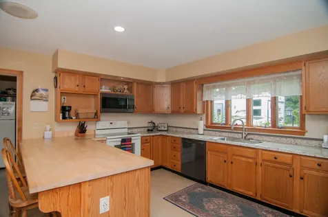 3464 Lake Road Newport Town VT 05857