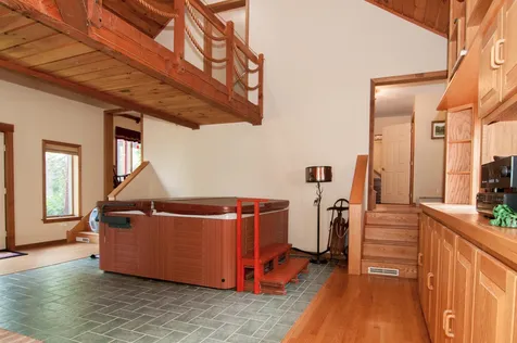 3464 Lake Road Newport Town VT 05857