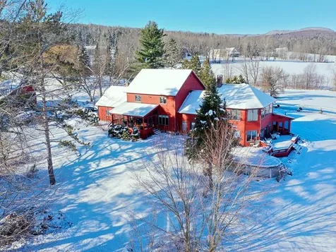 3464 Lake Road Newport Town VT 05857