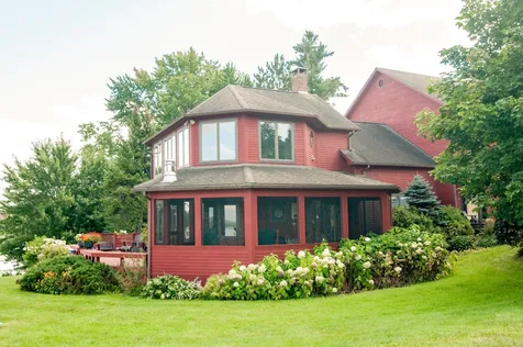 3464 Lake Road Newport Town VT 05857