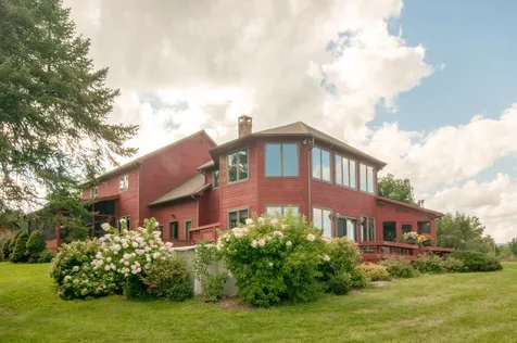 3464 Lake Road Newport Town VT 05857