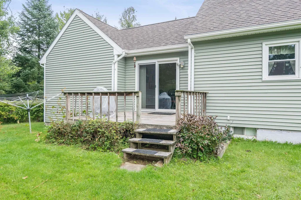 14 Roaring Brook Underhill VT 05489