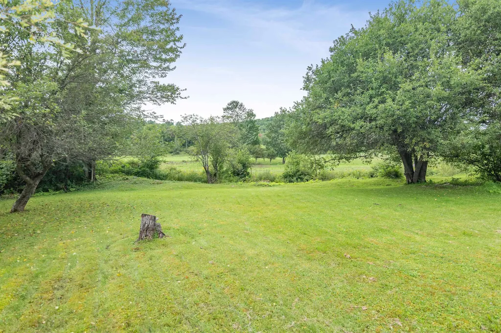 14 Roaring Brook Underhill VT 05489
